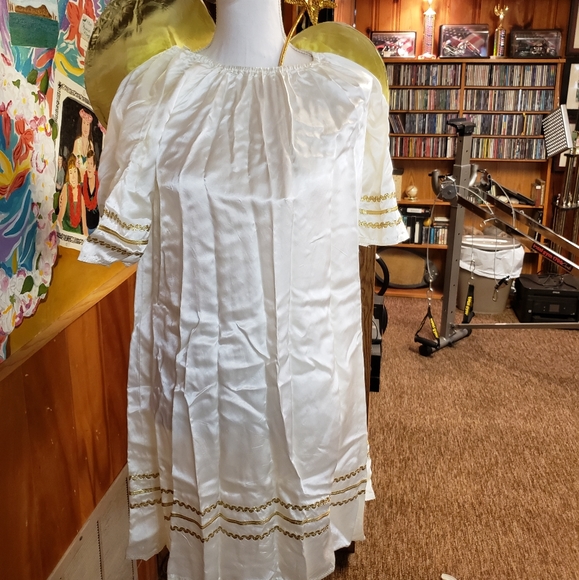 Good and Evil Girls Halloween Bundle - Picture 1 of 3